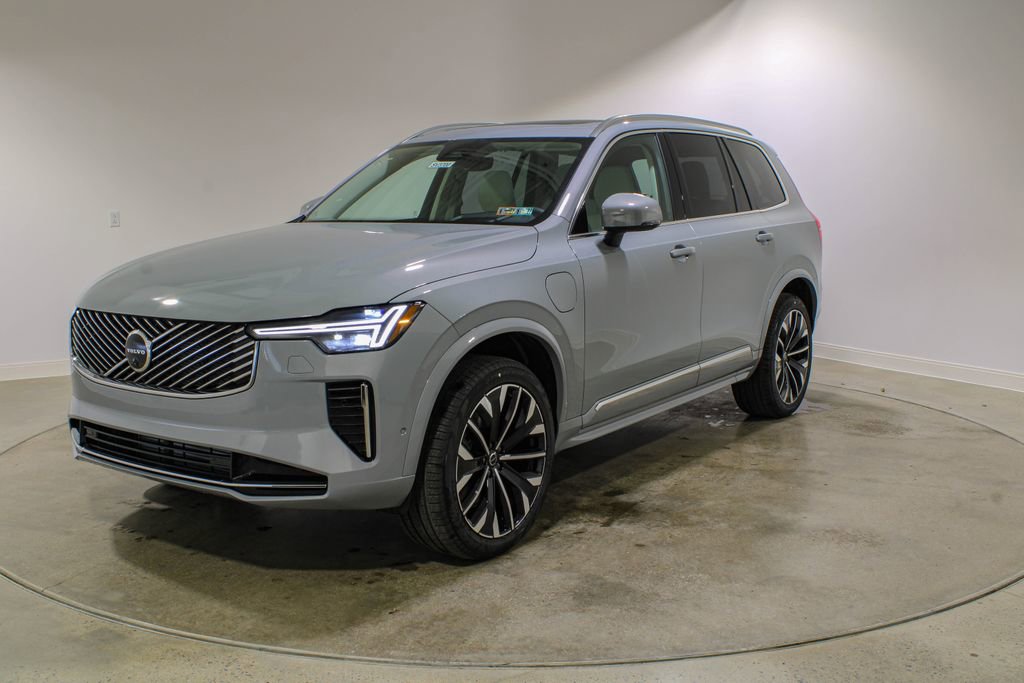 New 2026 Volvo XC90 T8 Ultra w/ Protection Package Premier image 1