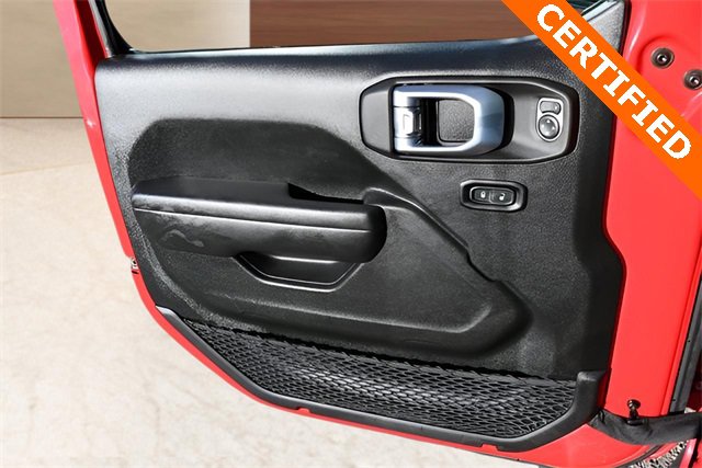 Used 2022 Jeep Gladiator Mojave w/ Trailer Tow Package image 11