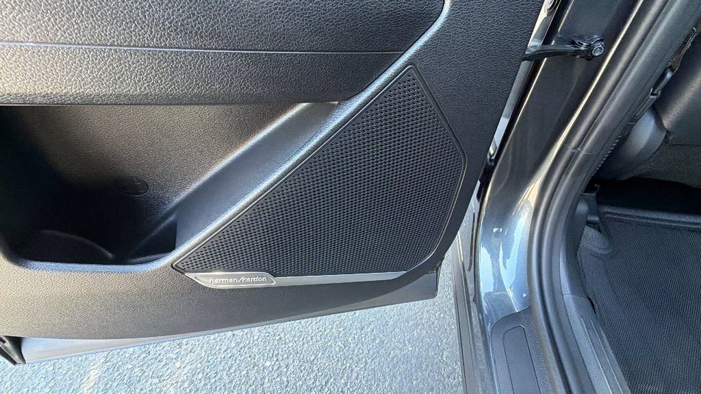 Used 2025 Kia Sportage SX Prestige AWD/4WD image 16