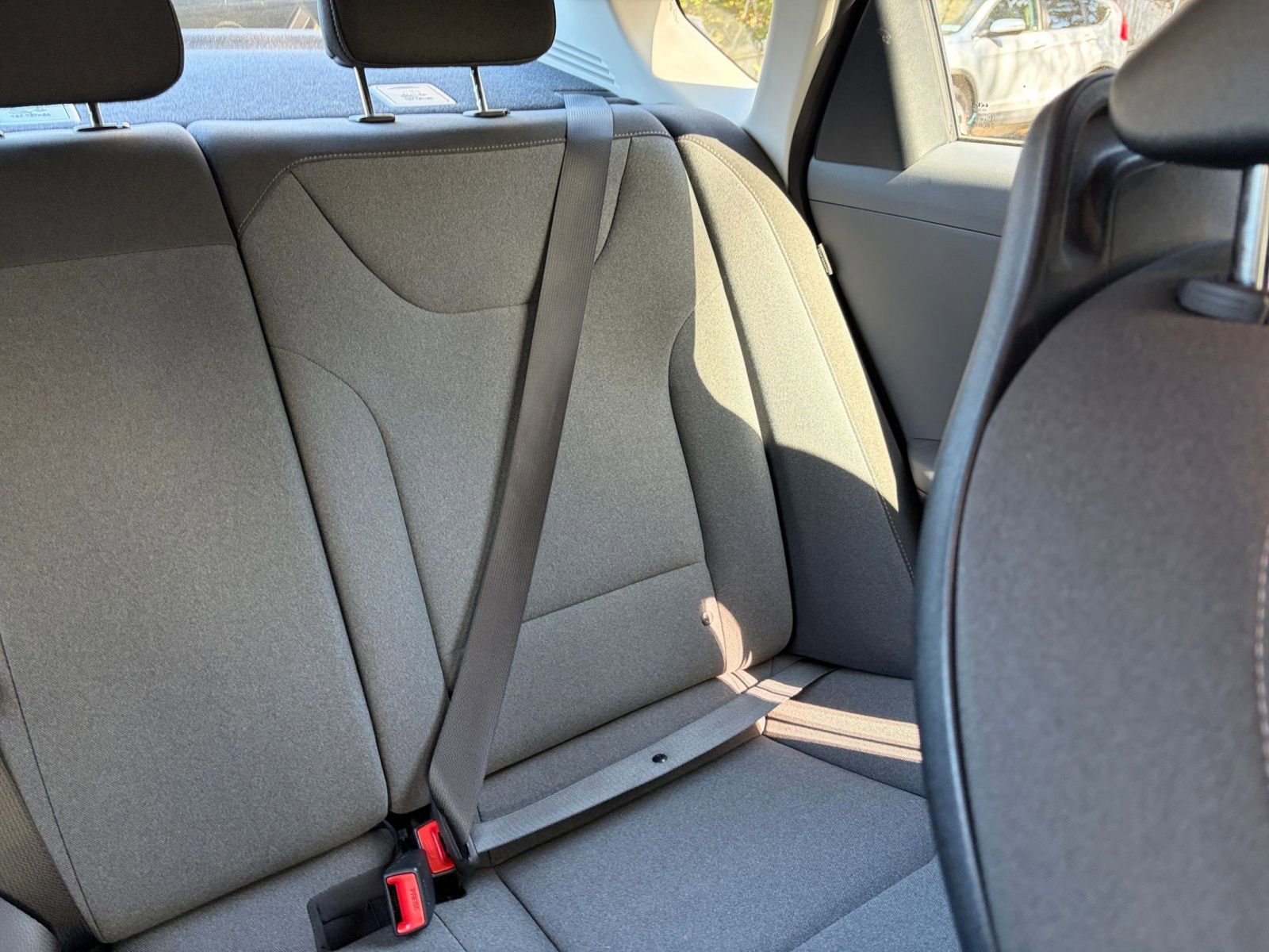 Used 2025 Kia K4 FWD image 36