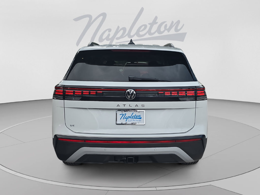 New 2027 Volkswagen Atlas SE FWD image 4