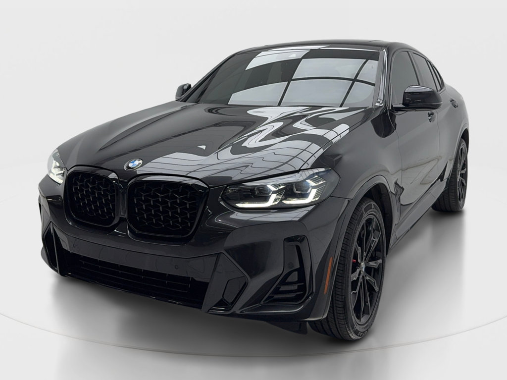 Used 2025 BMW X4 xDrive30i w/ M Sport Package AWD/4WD image 5