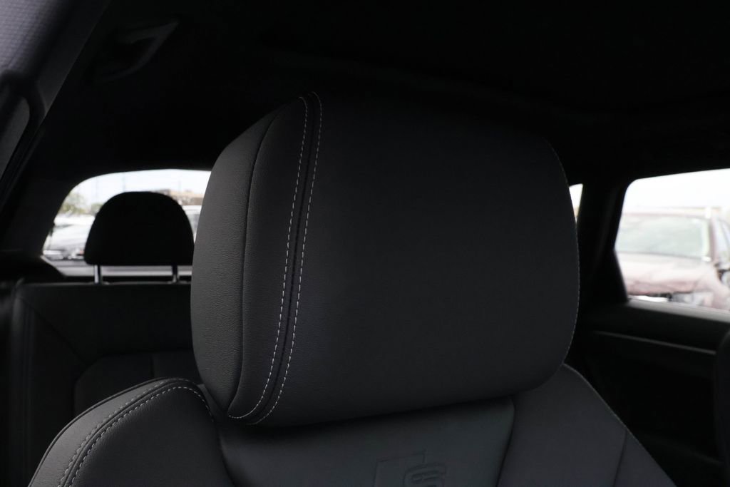 Used 2020 Audi Q3 2.0T Premium Plus AWD/4WD image 33