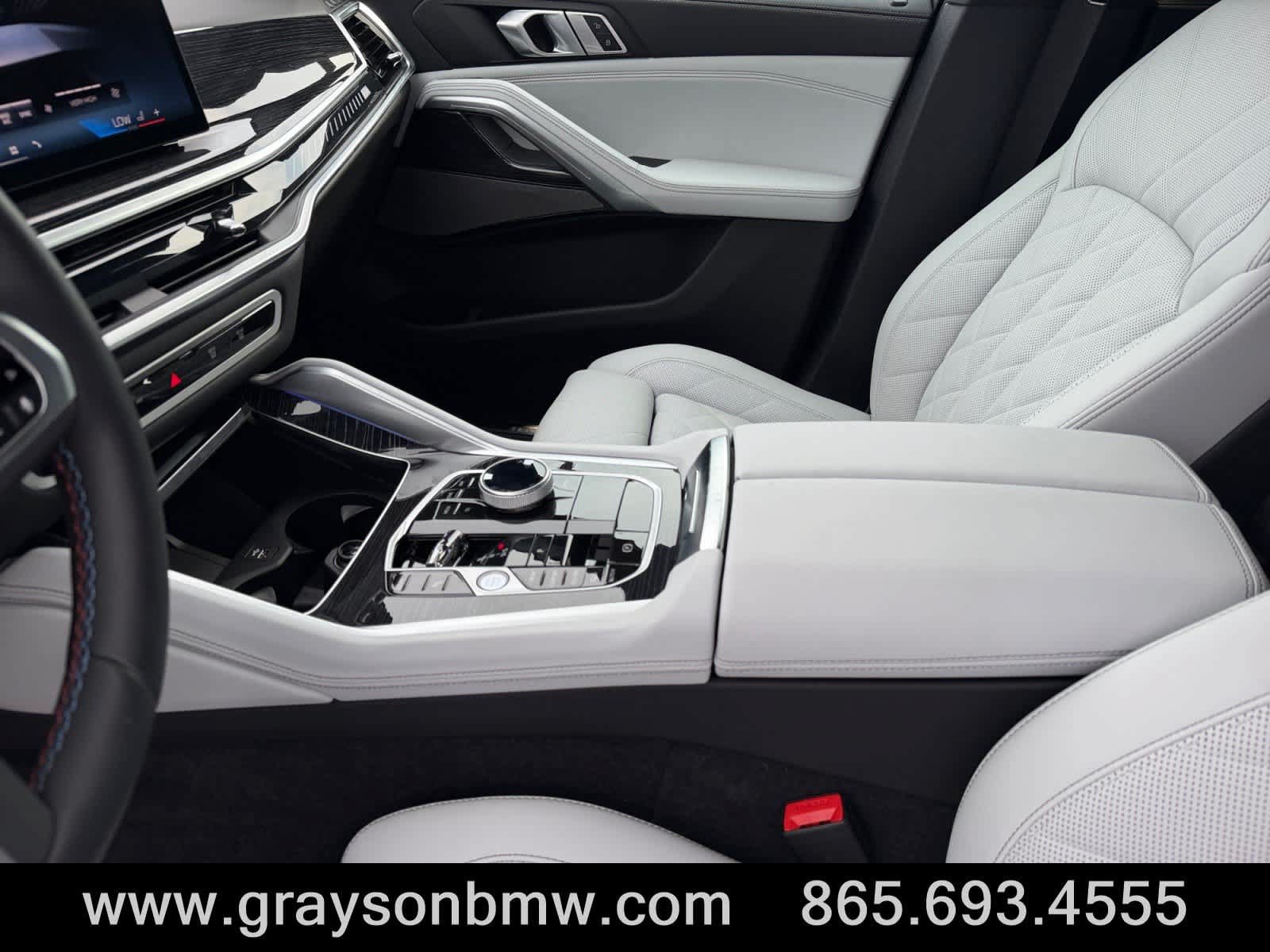 Used 2027 BMW X6 M60i AWD/4WD image 12