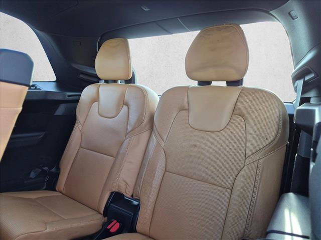 Used 2016 Volvo XC90 T6 Inscription w/ Vision Package AWD/4WD image 17