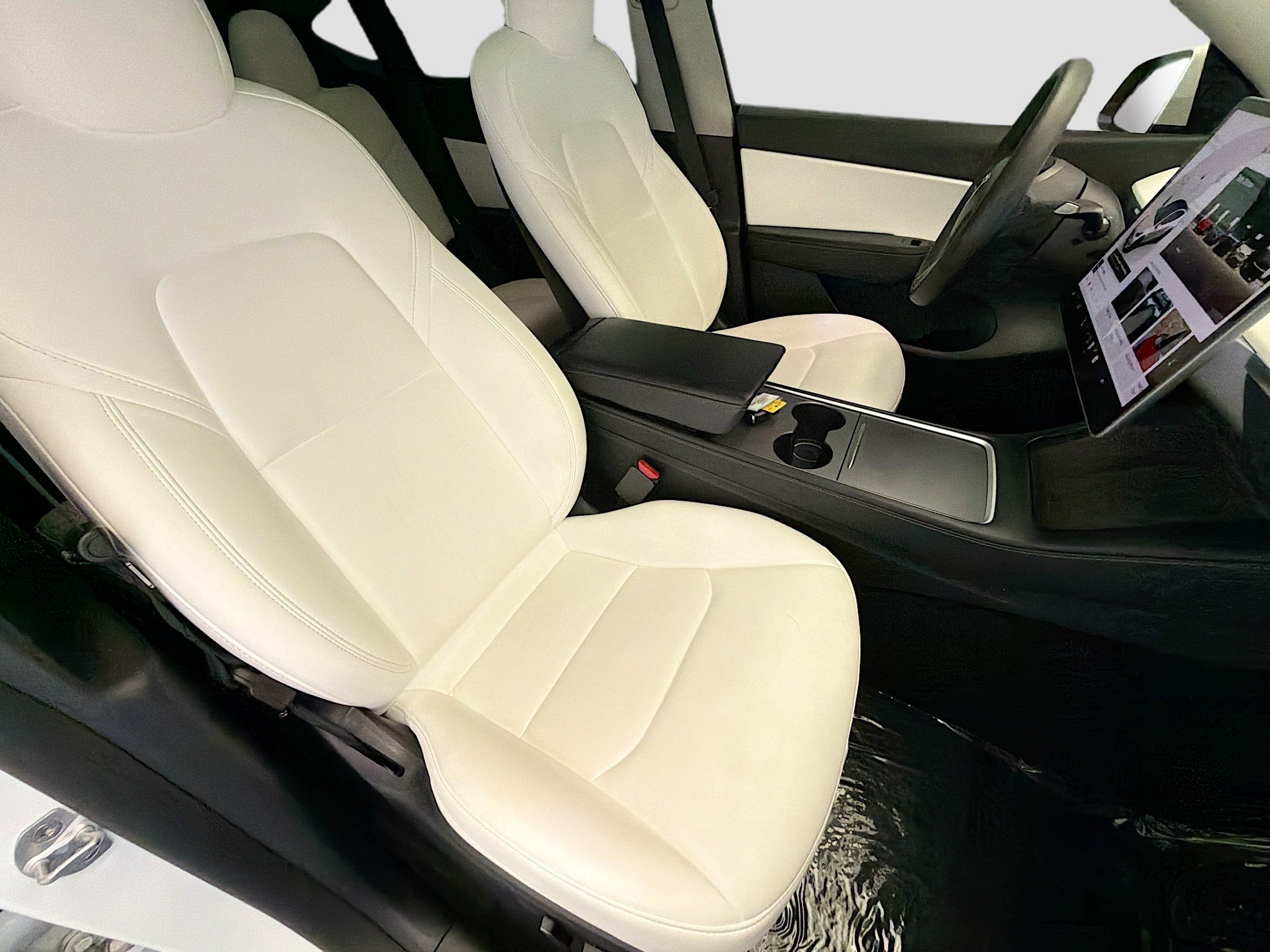 Used 2022 Tesla Model Y Performance AWD/4WD image 15