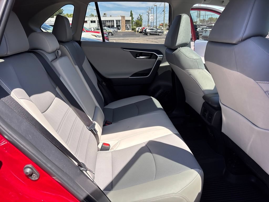 Used 2025 Toyota RAV4 Limited w/ Weather Package AWD/4WD image 35