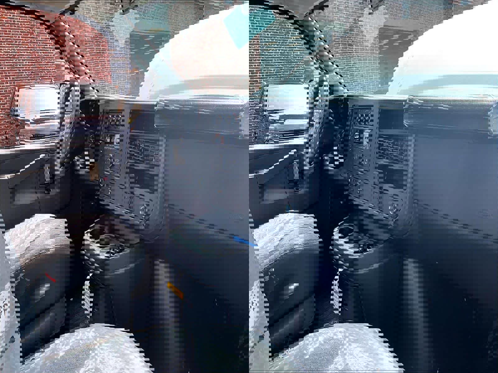 New 2026 Chevrolet Express 2500 w/ Driver Convenience Package RWD image 10