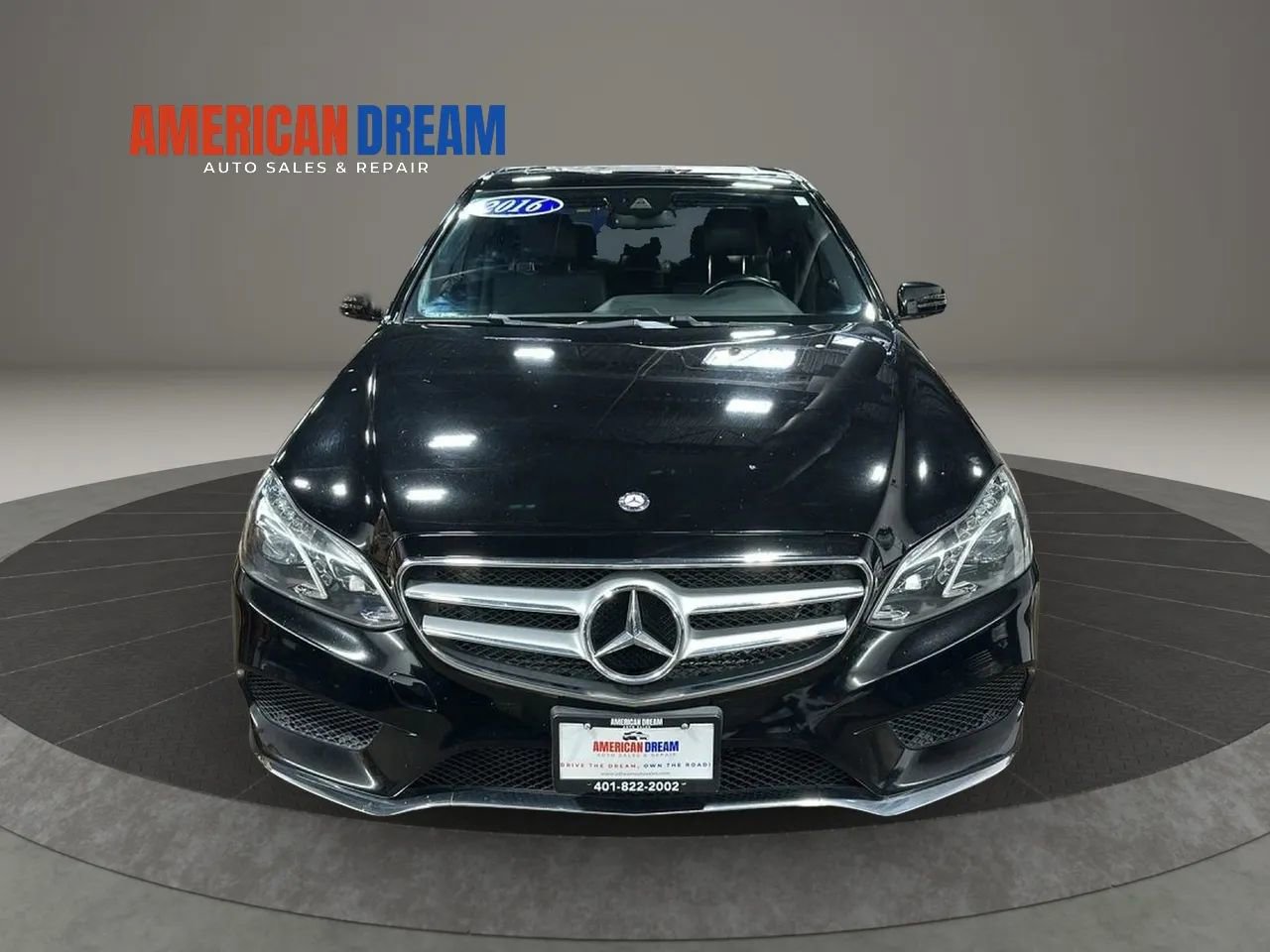 Used 2016 Mercedes-Benz E 400 4MATIC Sedan image 8