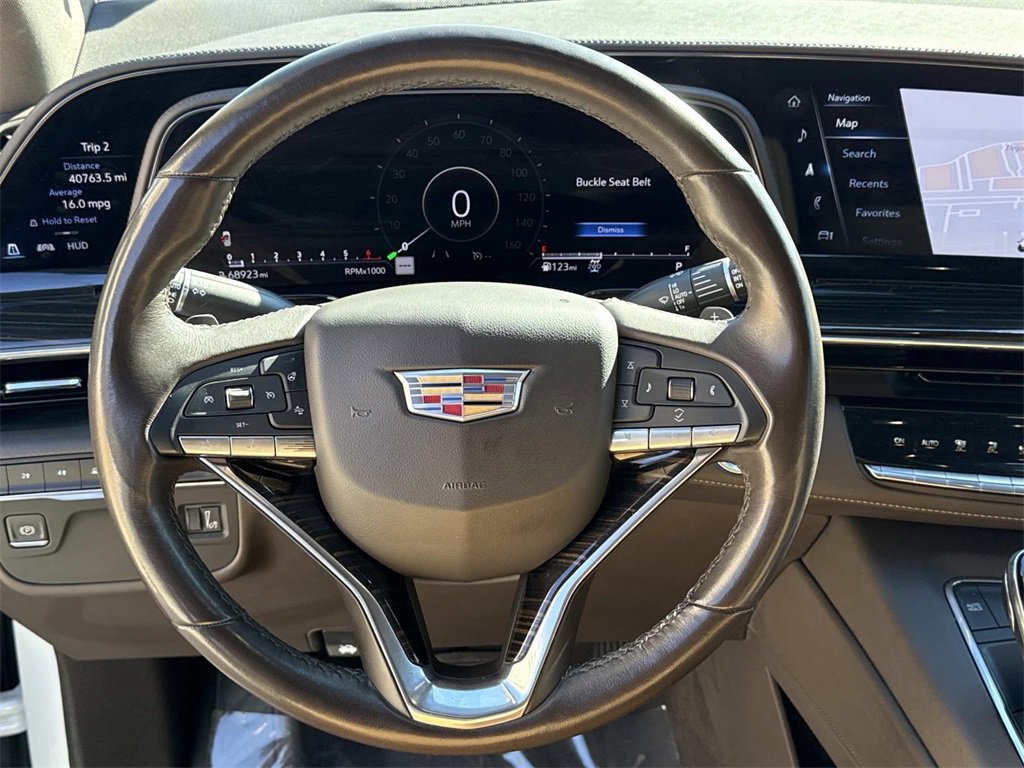 Used 2021 Cadillac Escalade Premium Luxury image 21