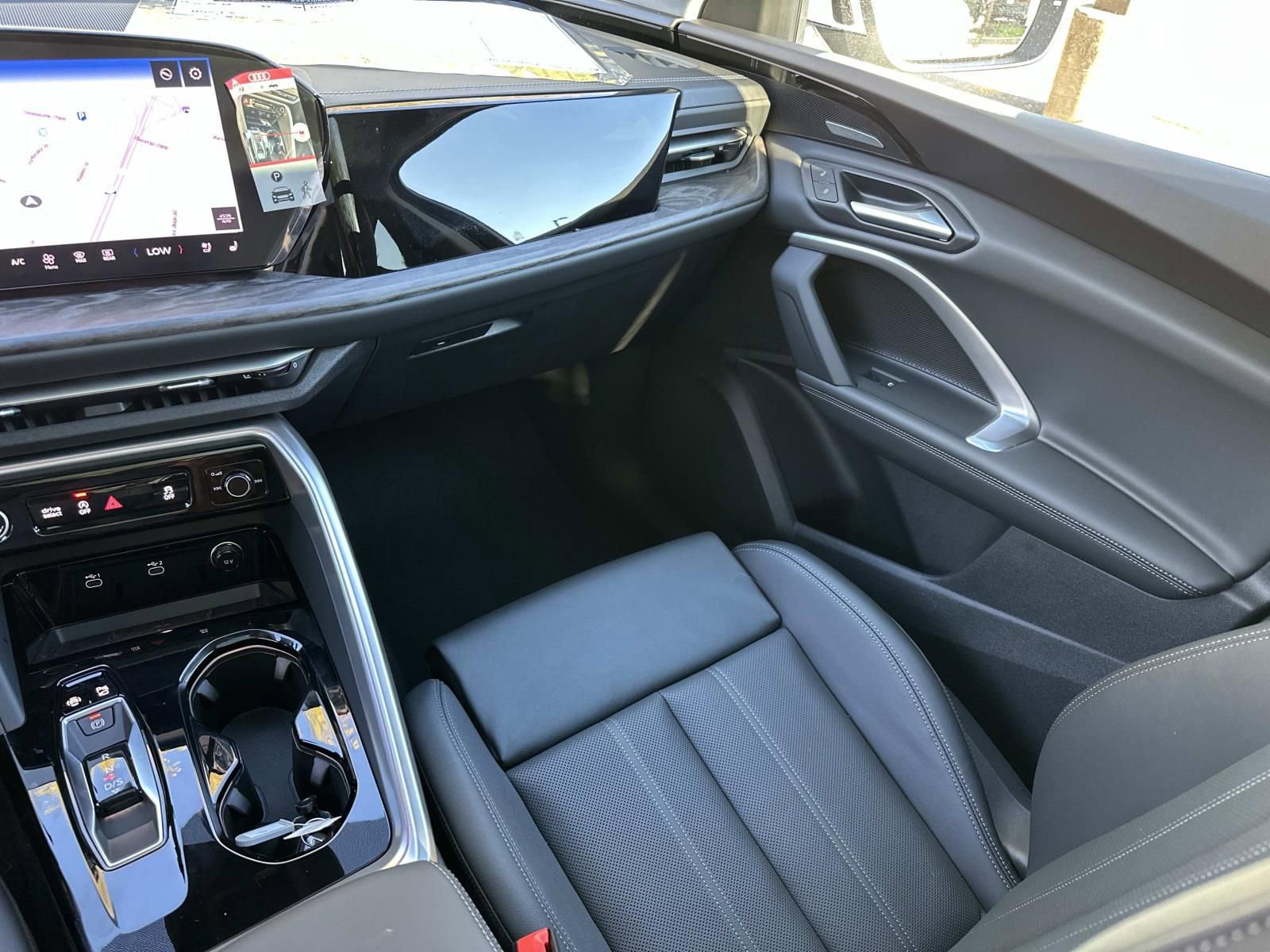 New 2025 Audi Q5 Premium Plus image 30