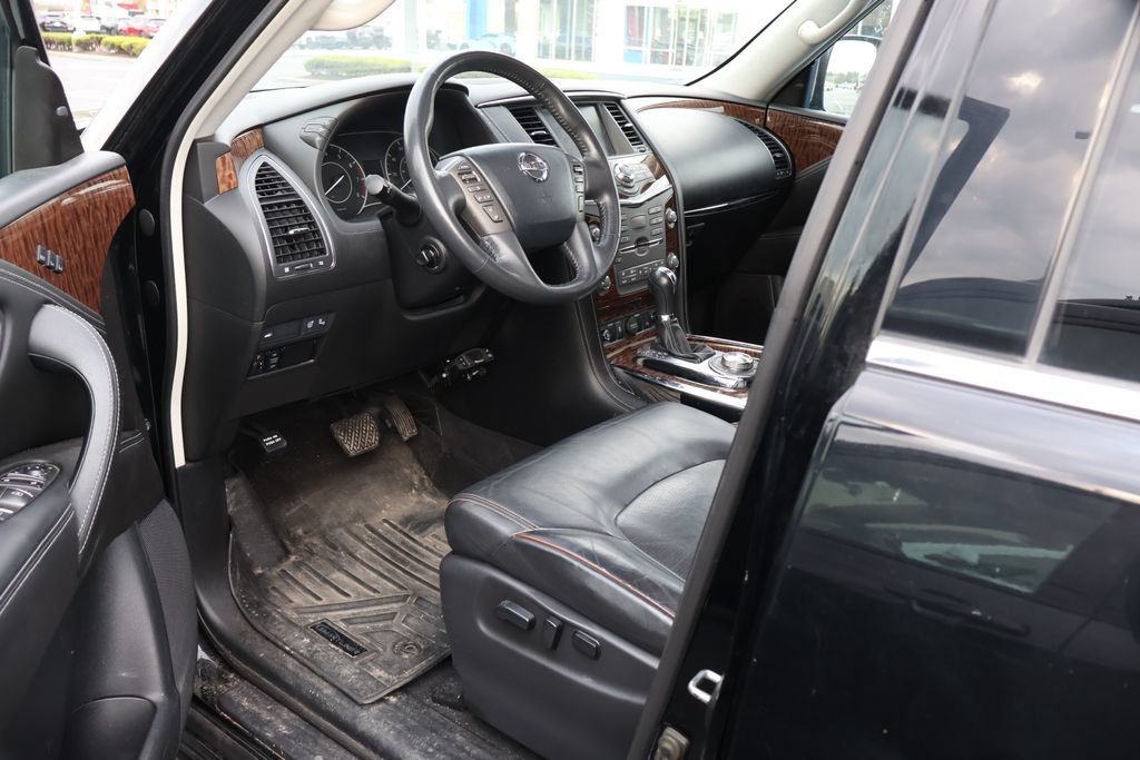 Used 2017 Nissan Armada SV AWD/4WD image 8