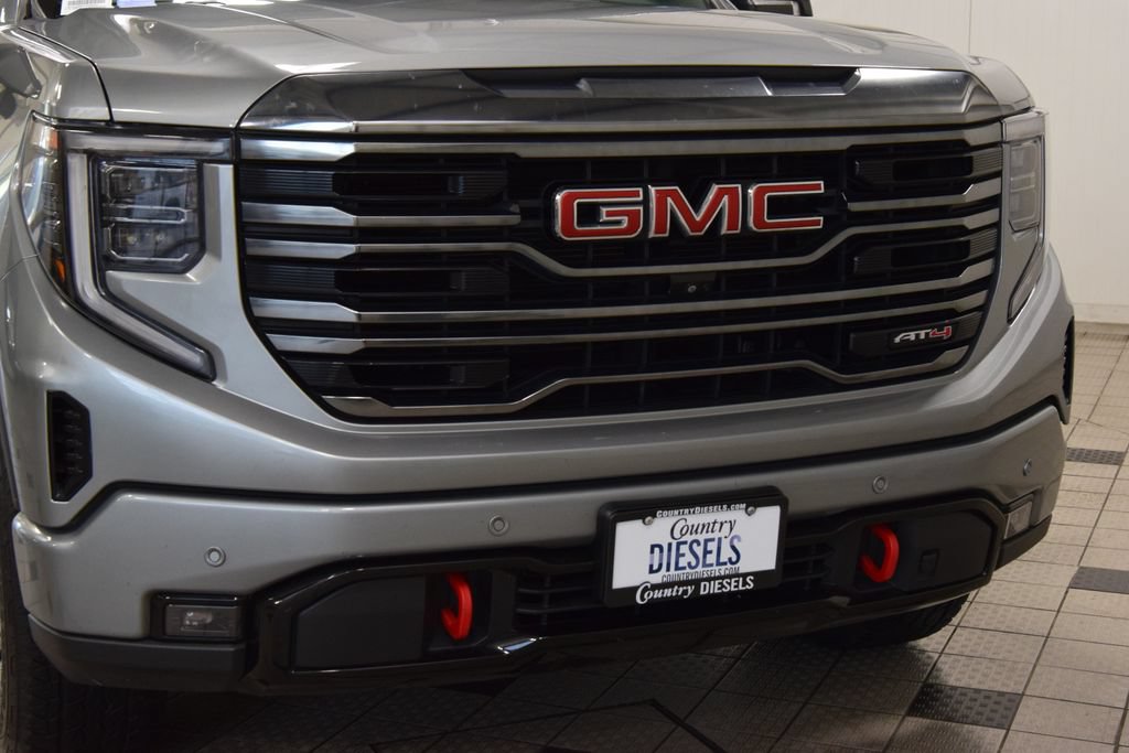 Used 2023 GMC Sierra 1500 AT4 w/ Technology Package AWD/4WD image 12
