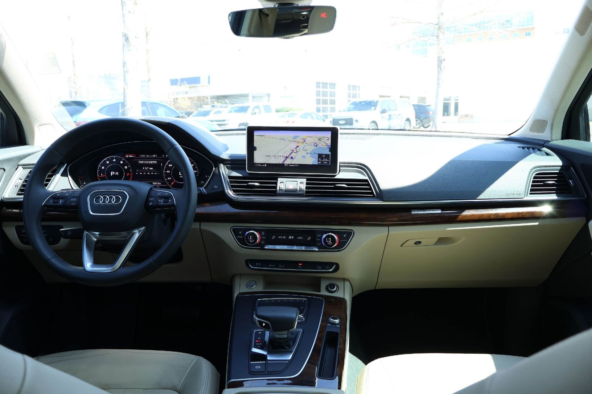 Used 2018 Audi Q5 2.0T Premium Plus w/ Premium Plus Package image 10