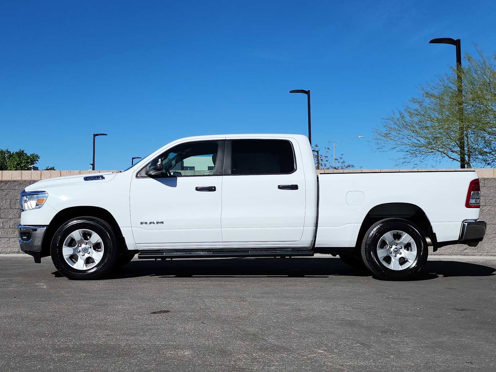 Used 2024 RAM 1500 Big Horn AWD/4WD image 6