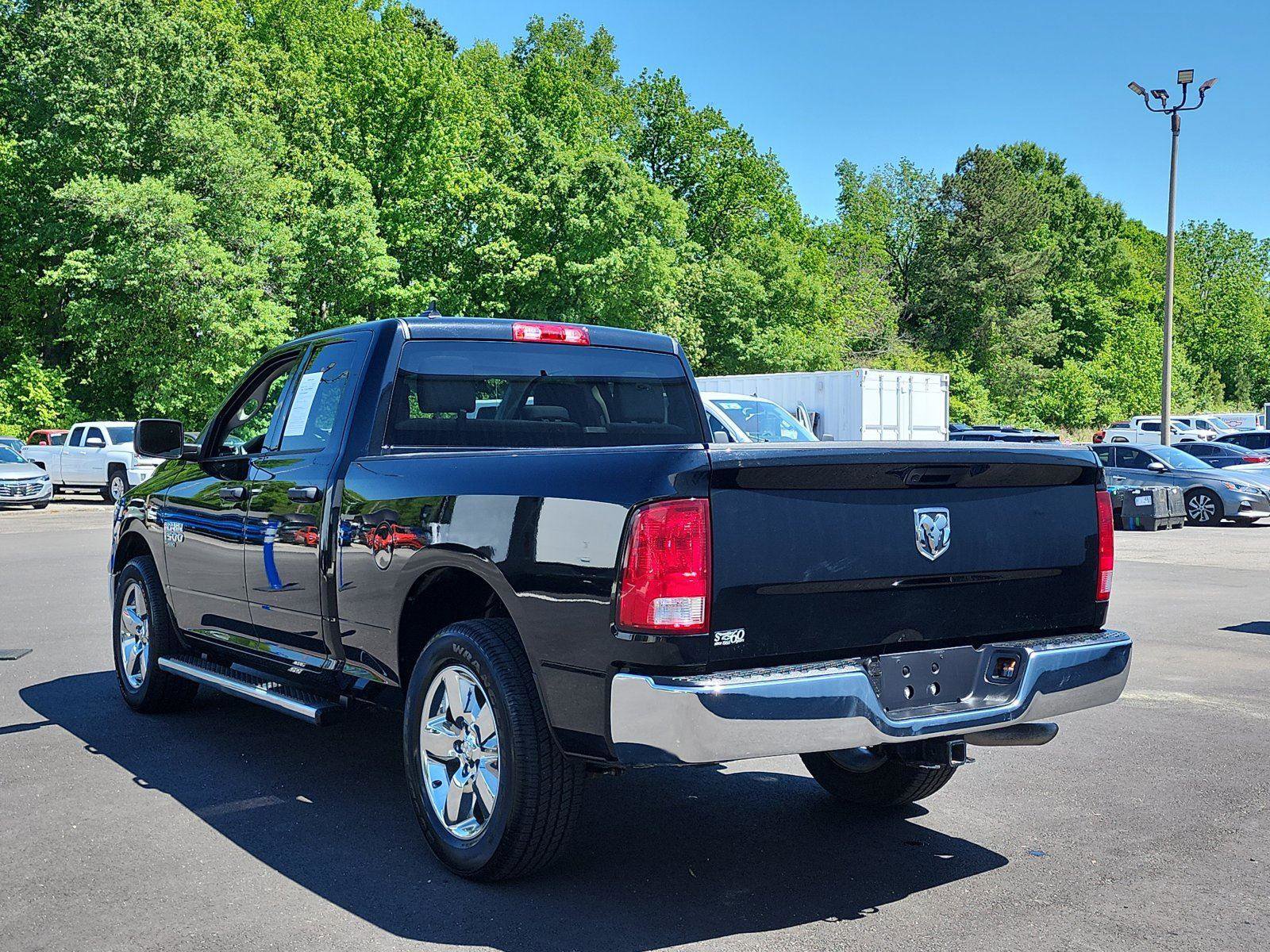 Used 2022 RAM 1500 Tradesman w/ Tradesman SXT Package RWD image 3