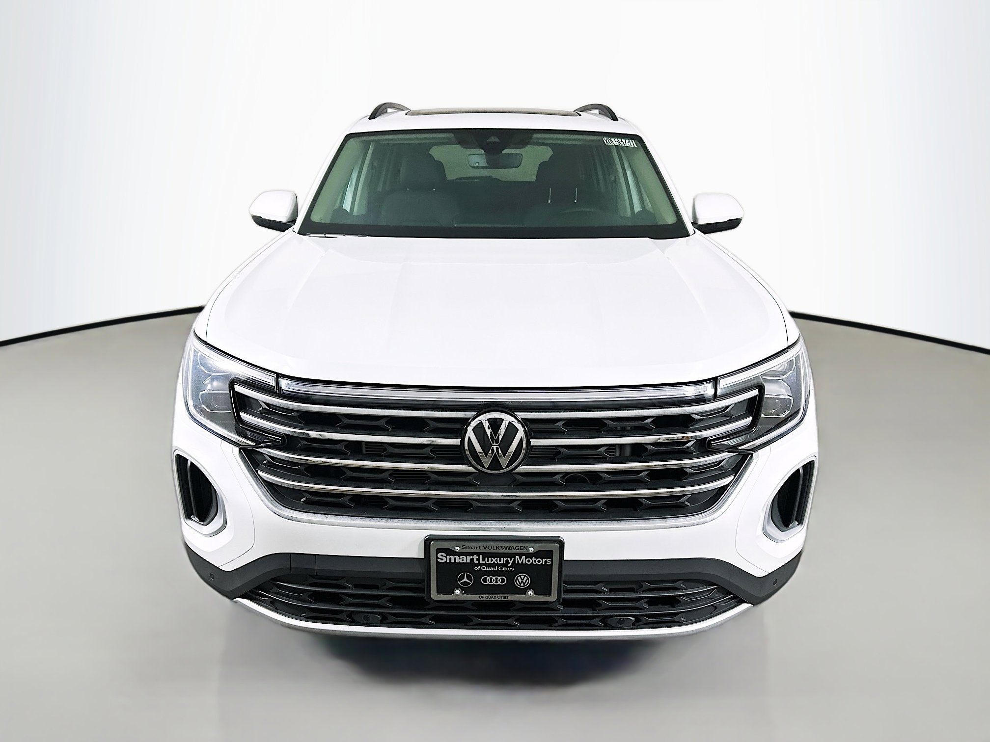 New 2026 Volkswagen Atlas SE image 2