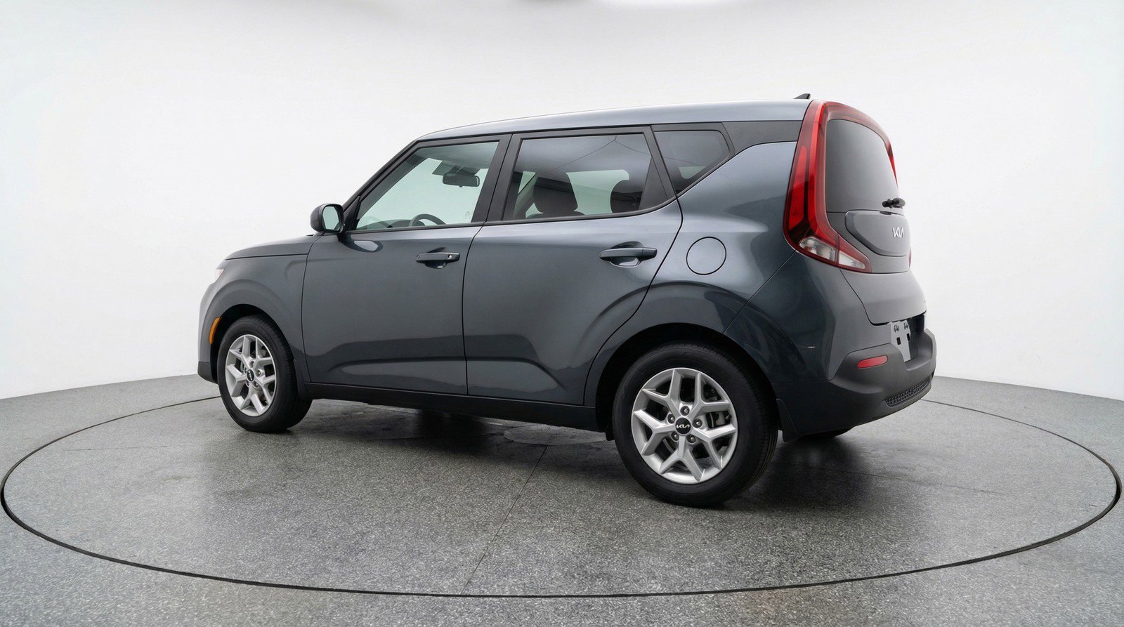 Used 2025 Kia Soul LX w/ LX Technology Package image 6