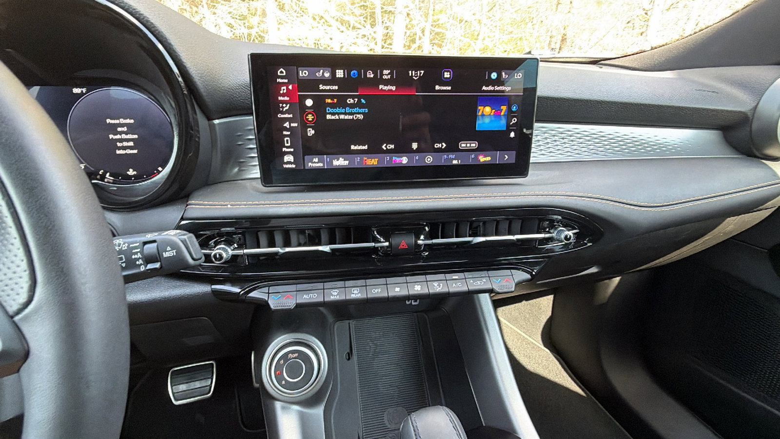 Used 2025 Alfa Romeo Tonale image 29