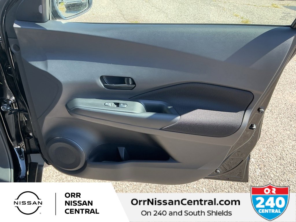 New 2025 Nissan Kicks Play S image 10