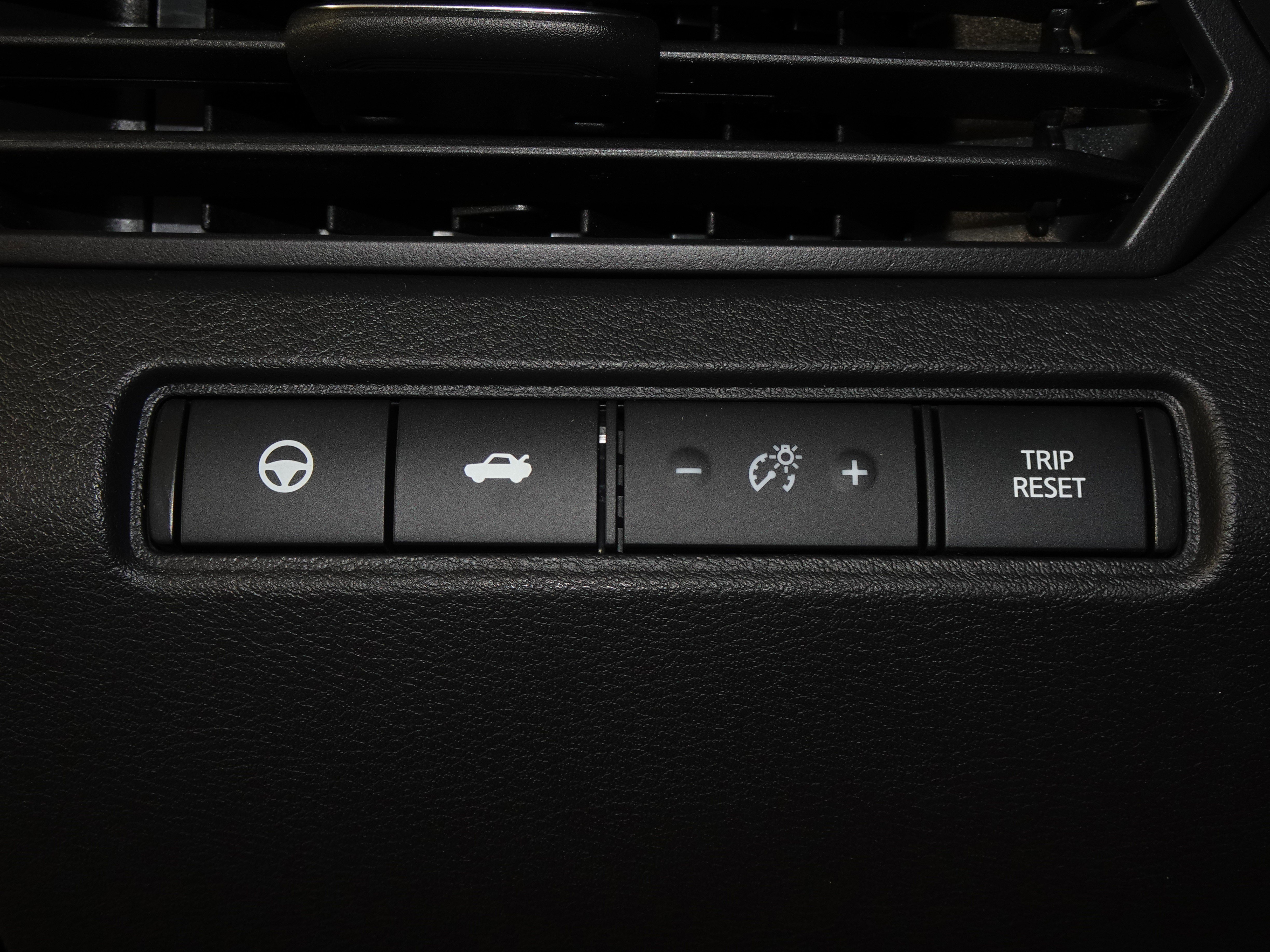 Used 2025 Nissan Altima 2.5 SL image 34