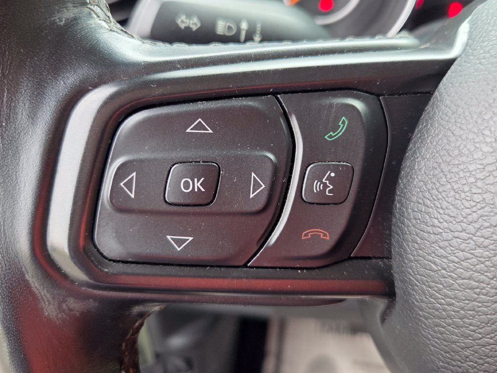 Used 2022 Jeep Gladiator Sport AWD/4WD image 22