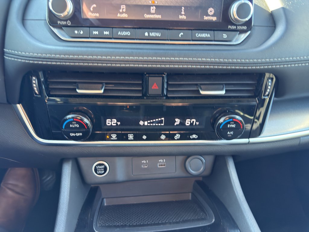Used 2021 Nissan Rogue SV AWD/4WD image 17