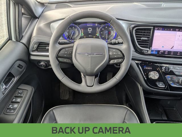 Used 2026 Chrysler Pacifica Limited w/ S Appearance Package image 19