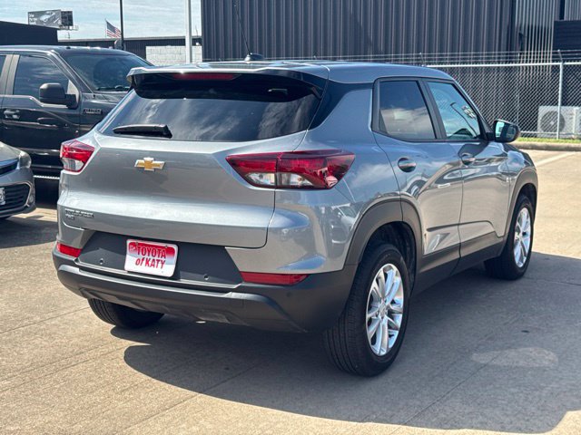 Used 2026 Chevrolet TrailBlazer LS w/ LS Convenience Package AWD/4WD image 3
