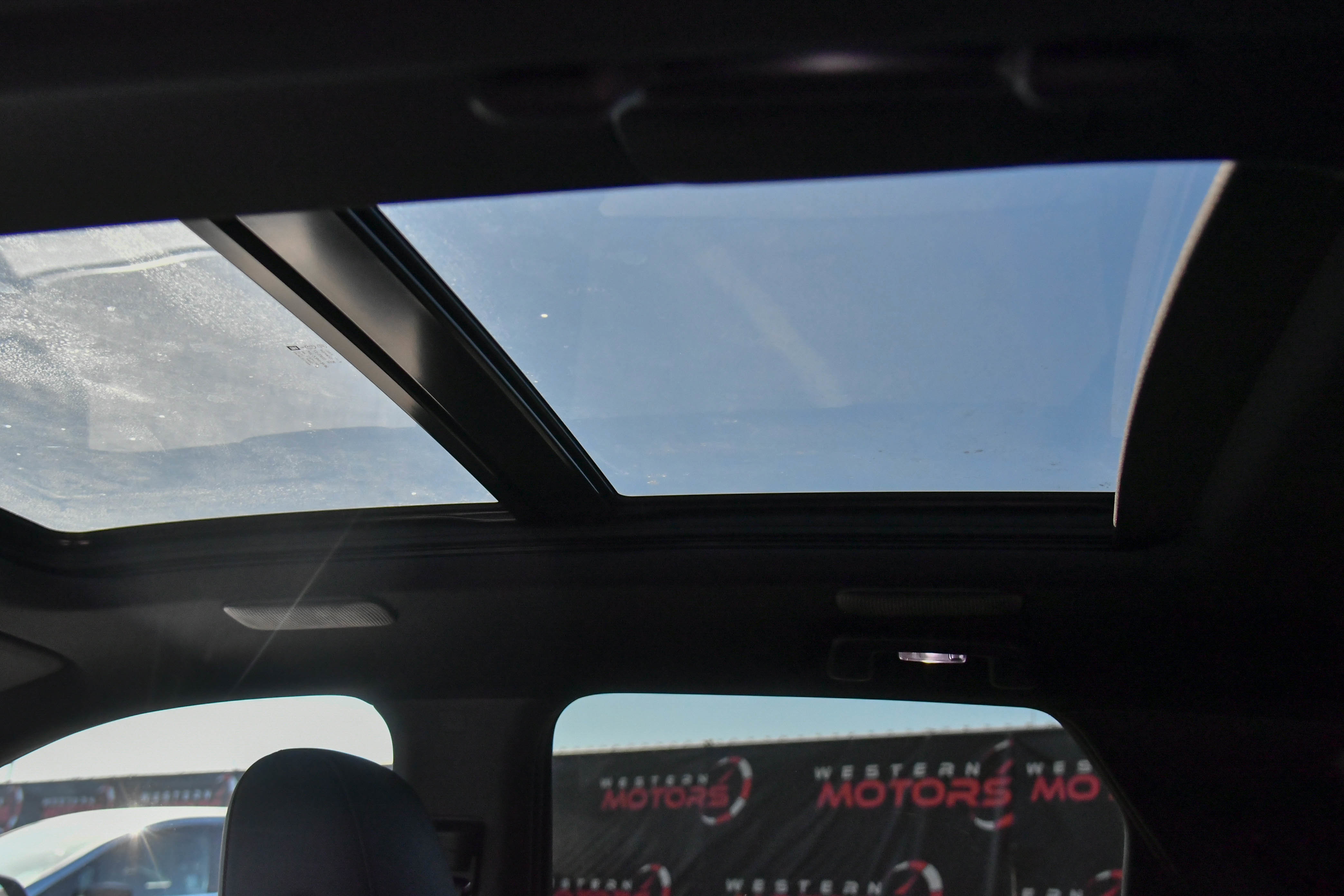 Used 2024 Acura ZDX A-Spec image 37