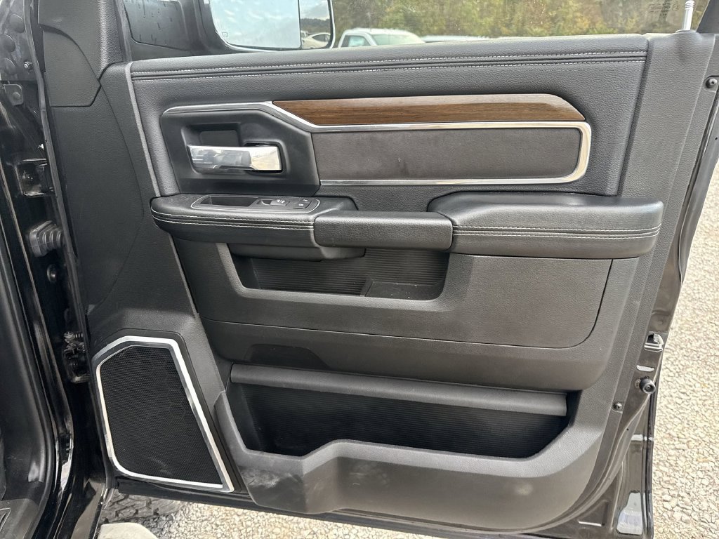 Used 2022 RAM 2500 Laramie AWD/4WD image 23