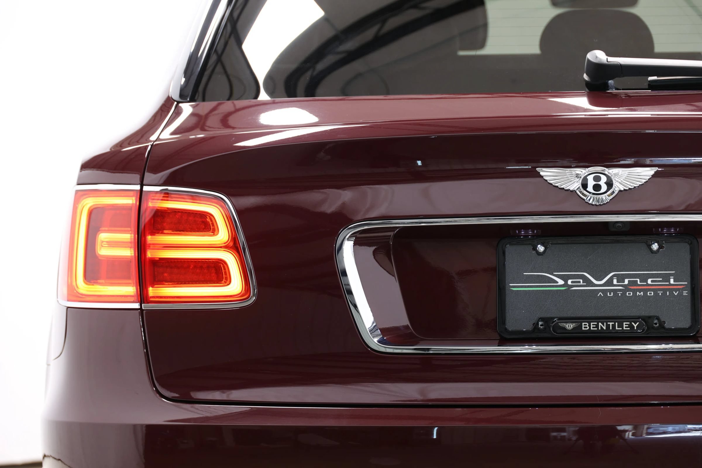 Used 2018 Bentley Bentayga AWD/4WD image 67