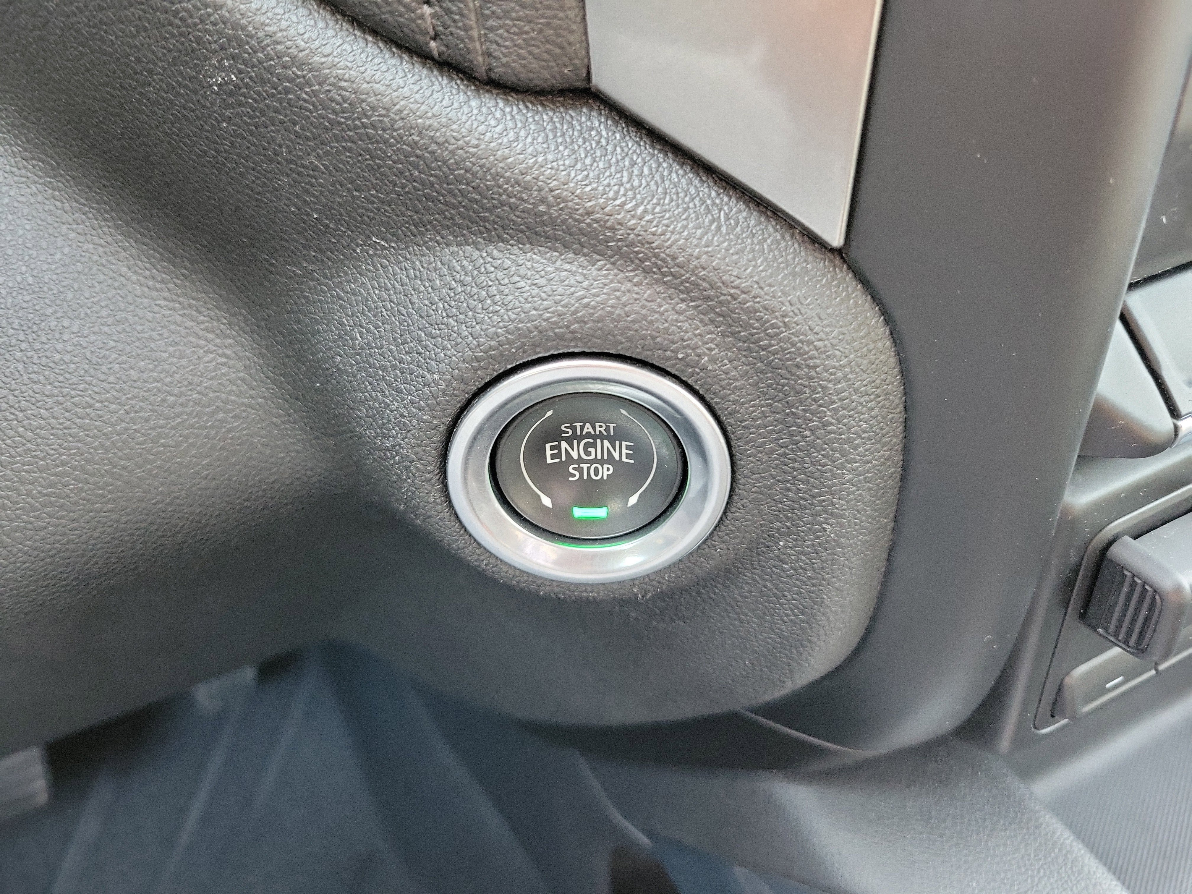 Used 2019 Chevrolet Silverado 1500 RST w/ All-Star Edition image 32
