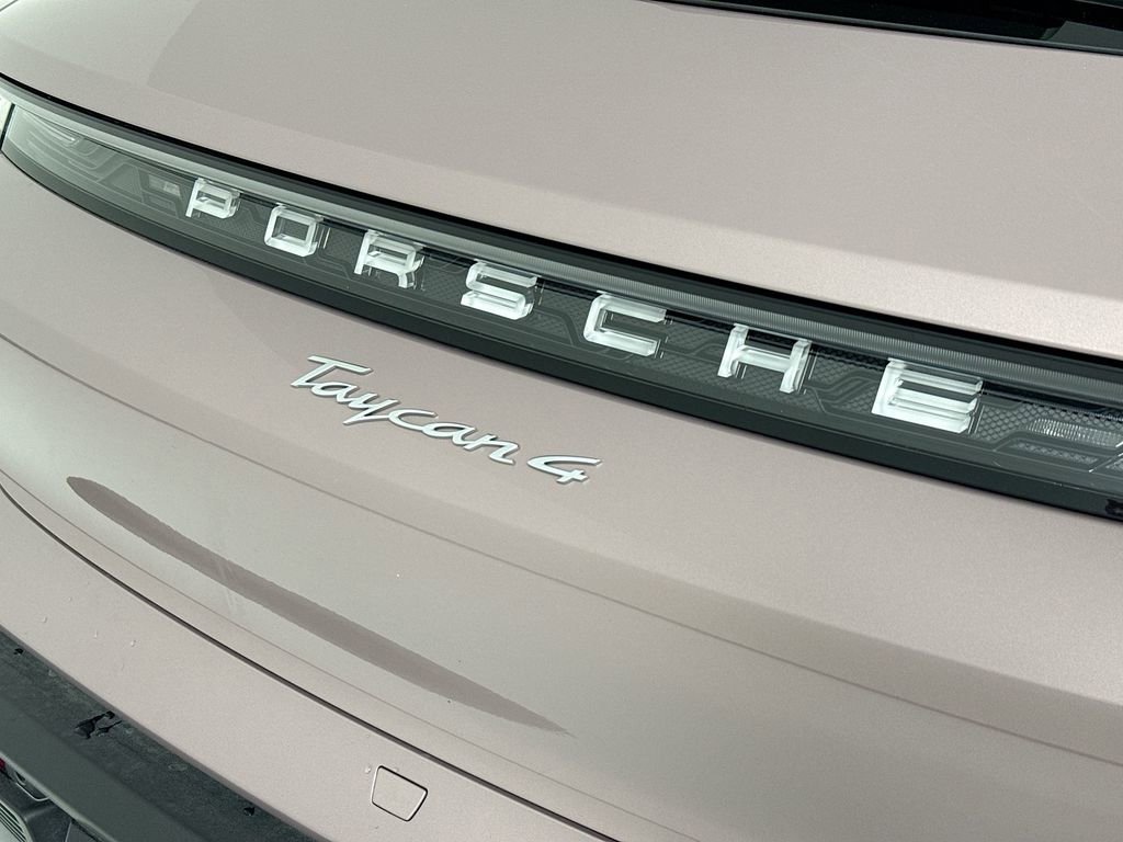 Certified 2023 Porsche Taycan 4 Cross Turismo image 31