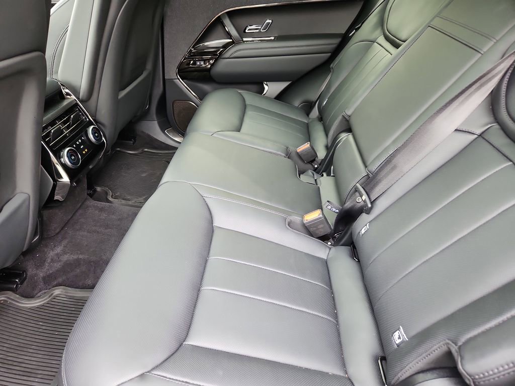 New 2025 Land Rover Range Rover Sport Dynamic SE image 5