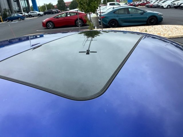 Used 2024 Hyundai Elantra Limited FWD image 22