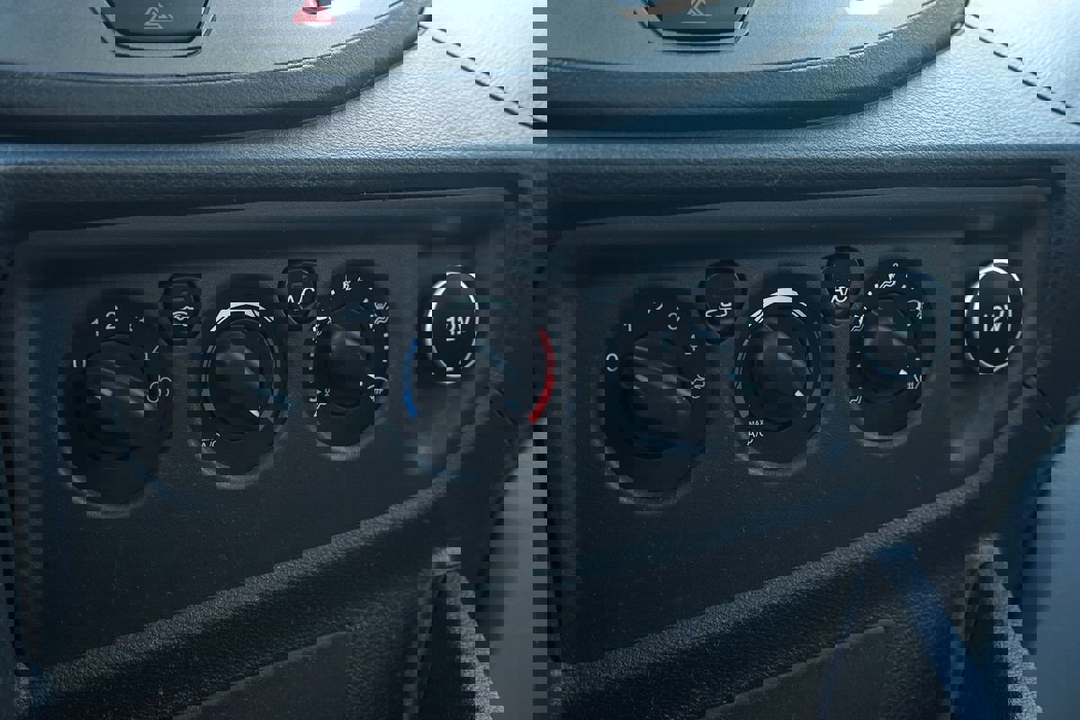 Used 2019 Ford Transit 350 156 w/ Exterior Upgrade Package image 24