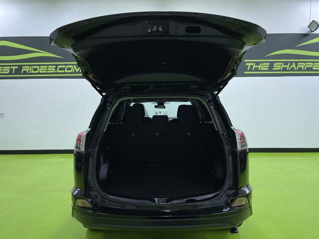 Used 2018 Toyota RAV4 LE w/ All Weather Liner Package image 9