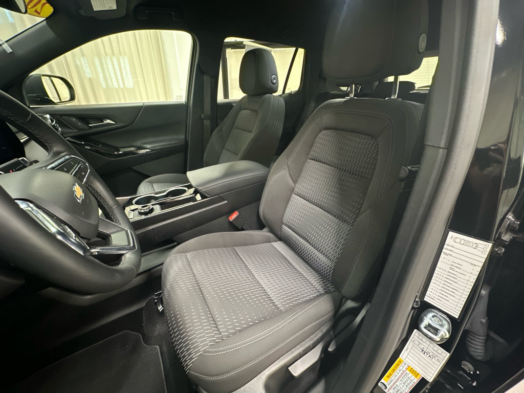 Used 2026 Chevrolet Equinox LT FWD image 20