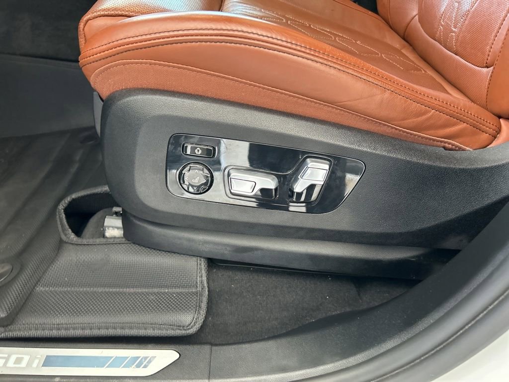 Used 2022 BMW X7 M50i image 52