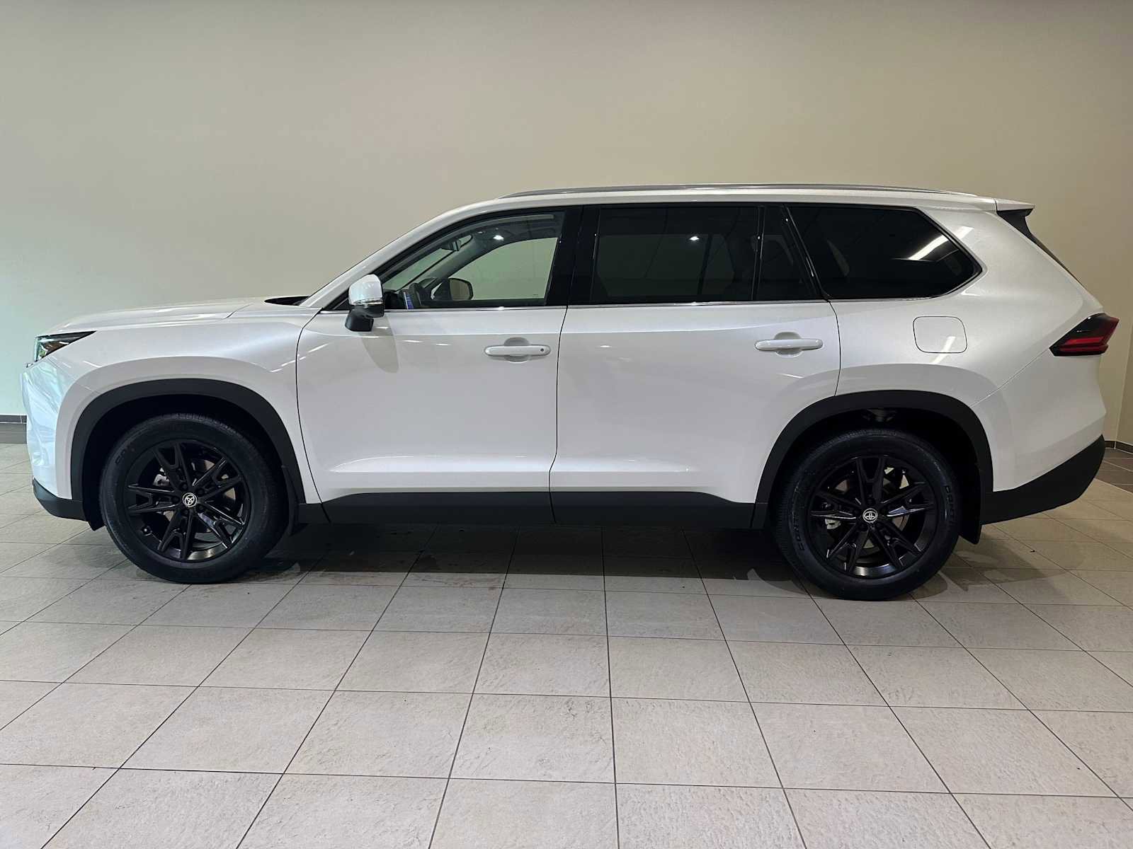 Certified 2026 Toyota Grand Highlander AWD image 3