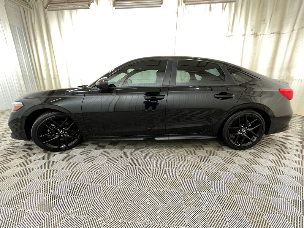 Used 2023 Honda Civic Sport image 13