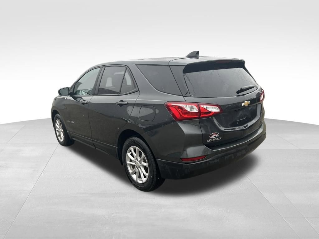 Used 2020 Chevrolet Equinox LS w/ LS Convenience Package image 5