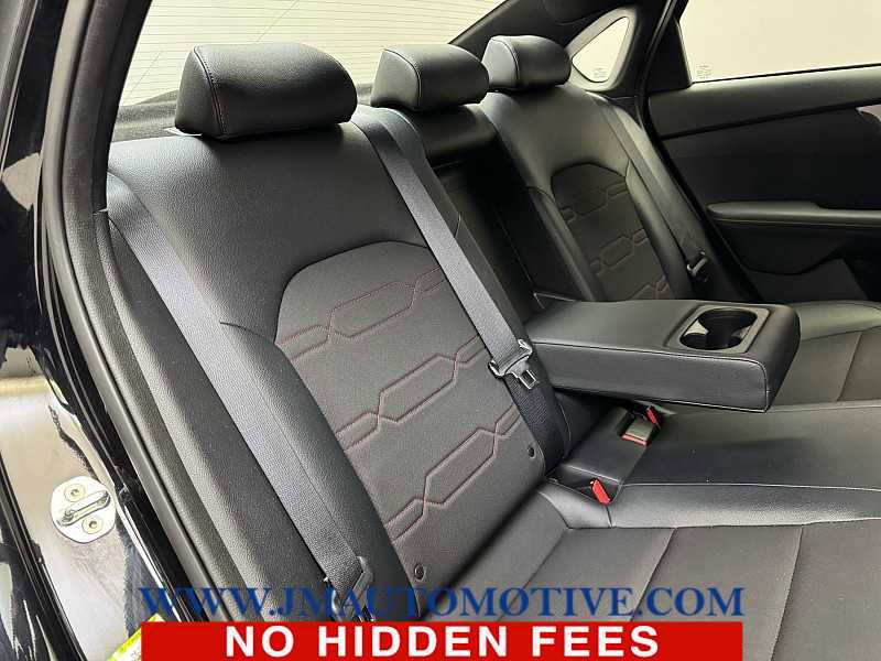 Used 2022 Kia Forte GT image 17