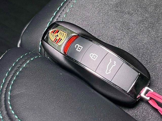 New 2026 Porsche Macan GTS AWD/4WD image 46