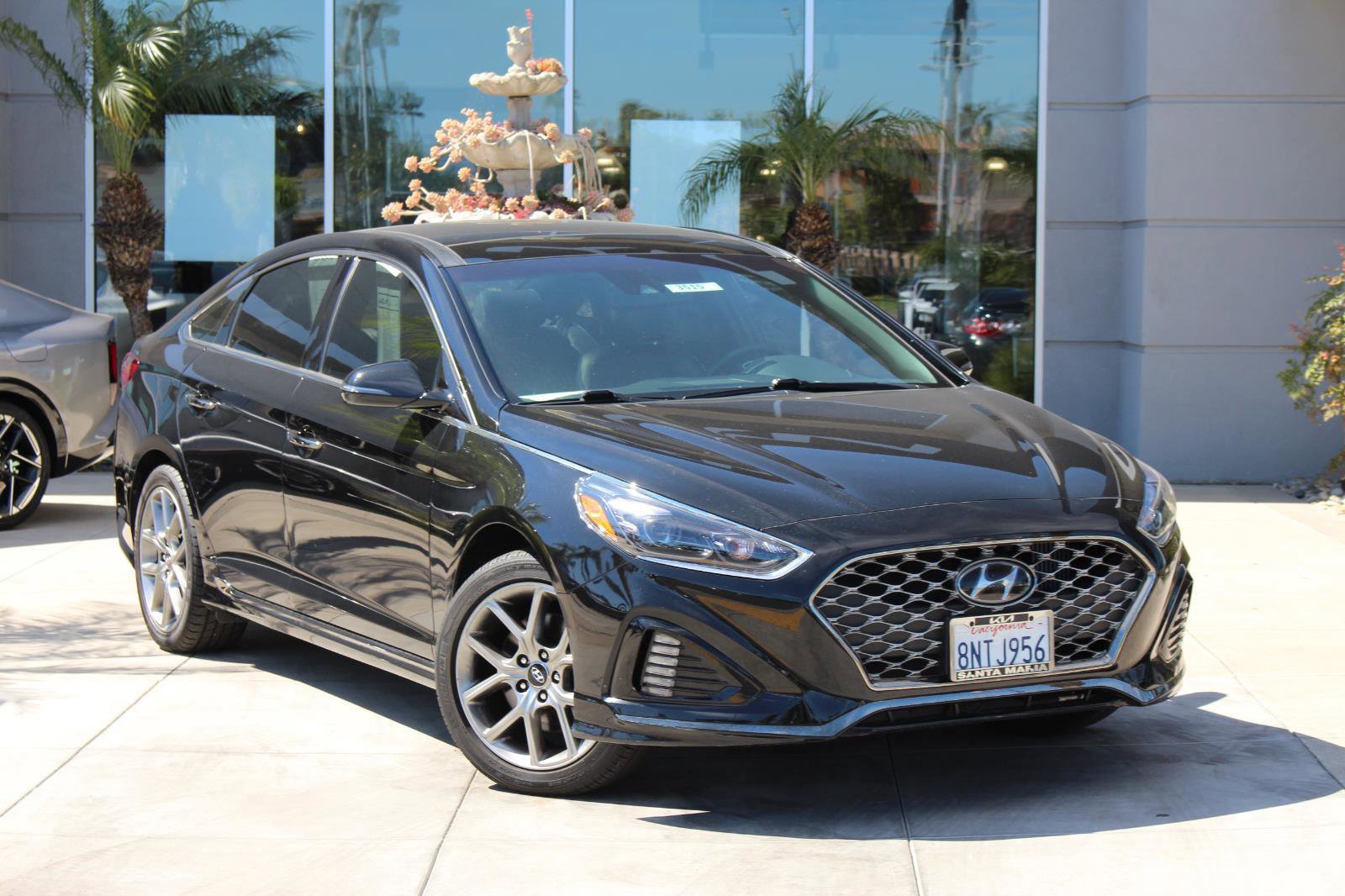 Used 2019 Hyundai Sonata Limited image 1