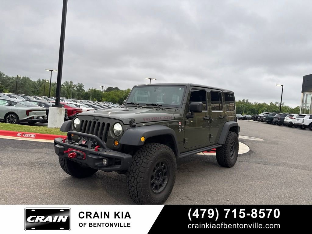 Used 2015 Jeep Wrangler Unlimited Rubicon AWD/4WD image 2