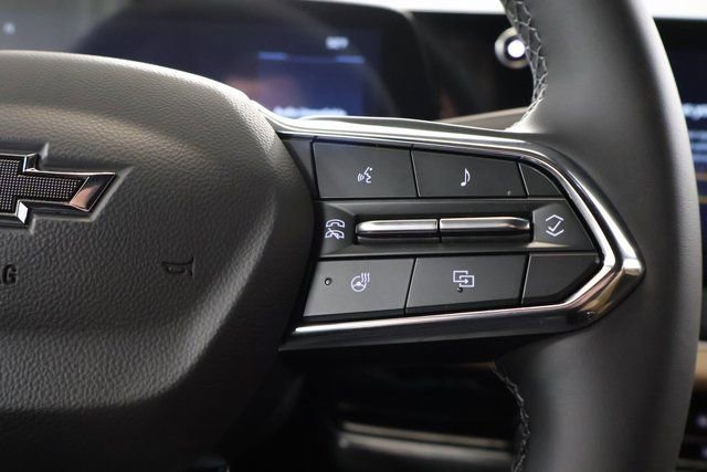 New 2026 Chevrolet Equinox ACTIV w/ Safety and Technology Package image 17