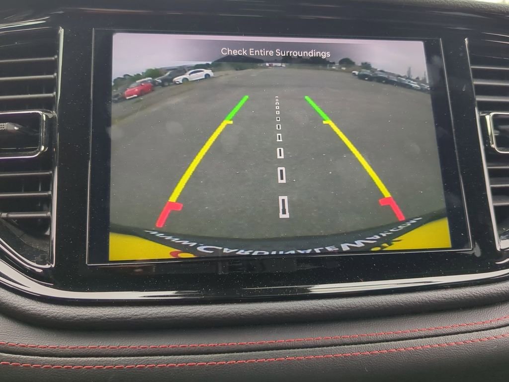 Used 2025 Dodge Durango GT image 18