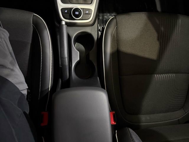 New 2025 Hyundai Venue Limited FWD image 24